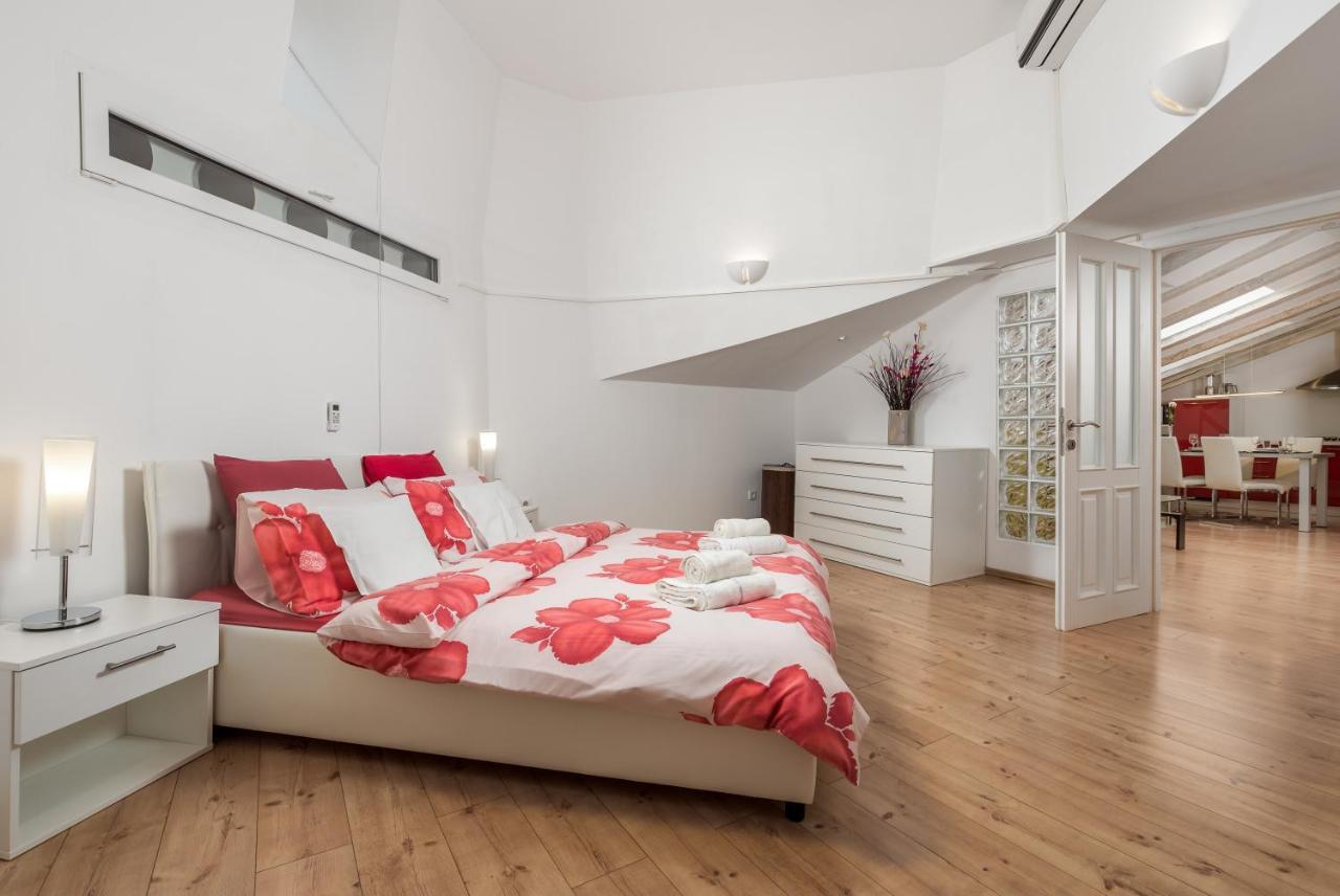 Ferienwohnung Sweet Nest Under The Dome Rijeka Exterior foto